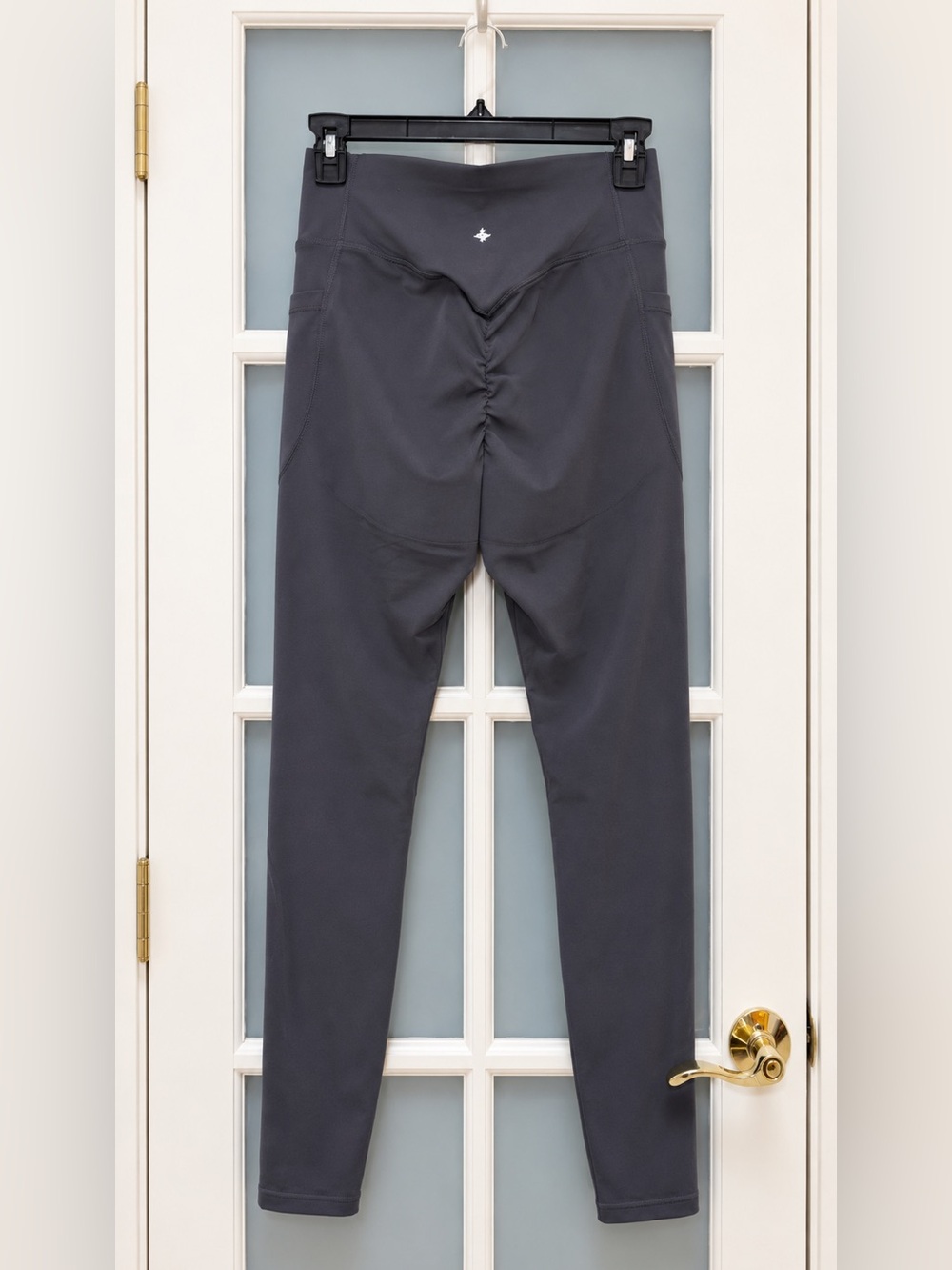 HALARA High-Waist Pocket Leggings - Charcoal Gray - Picture 8 of 9
